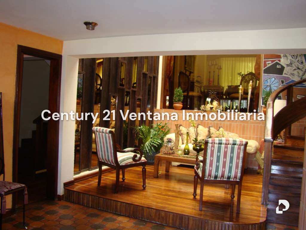 Casa en Santa Fe Norte, Caracas – 2