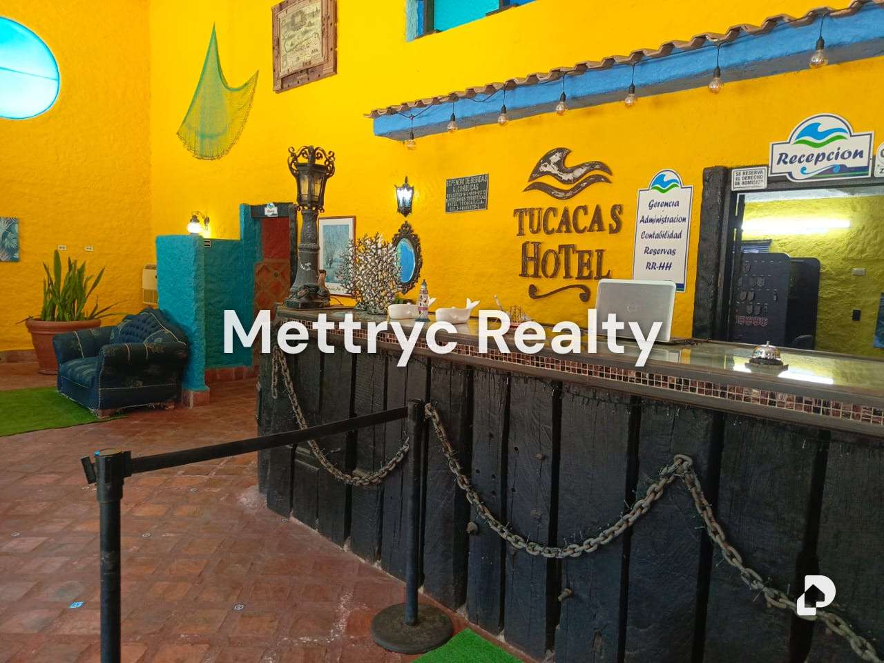 Edificio en Tucacas, Parque Nacional Morrocoy – 5