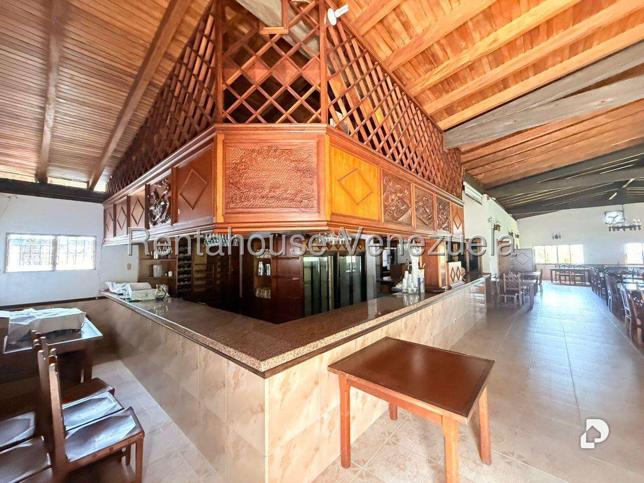 Local comercial en Hoyo de La Puerta, Caracas – 36