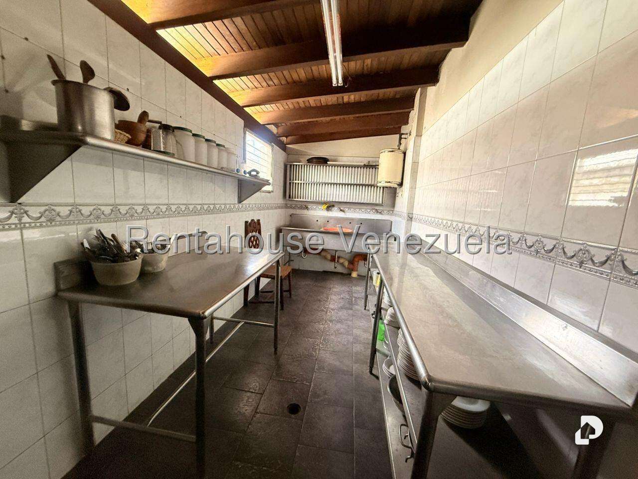 Local comercial en Hoyo de La Puerta, Caracas – 46