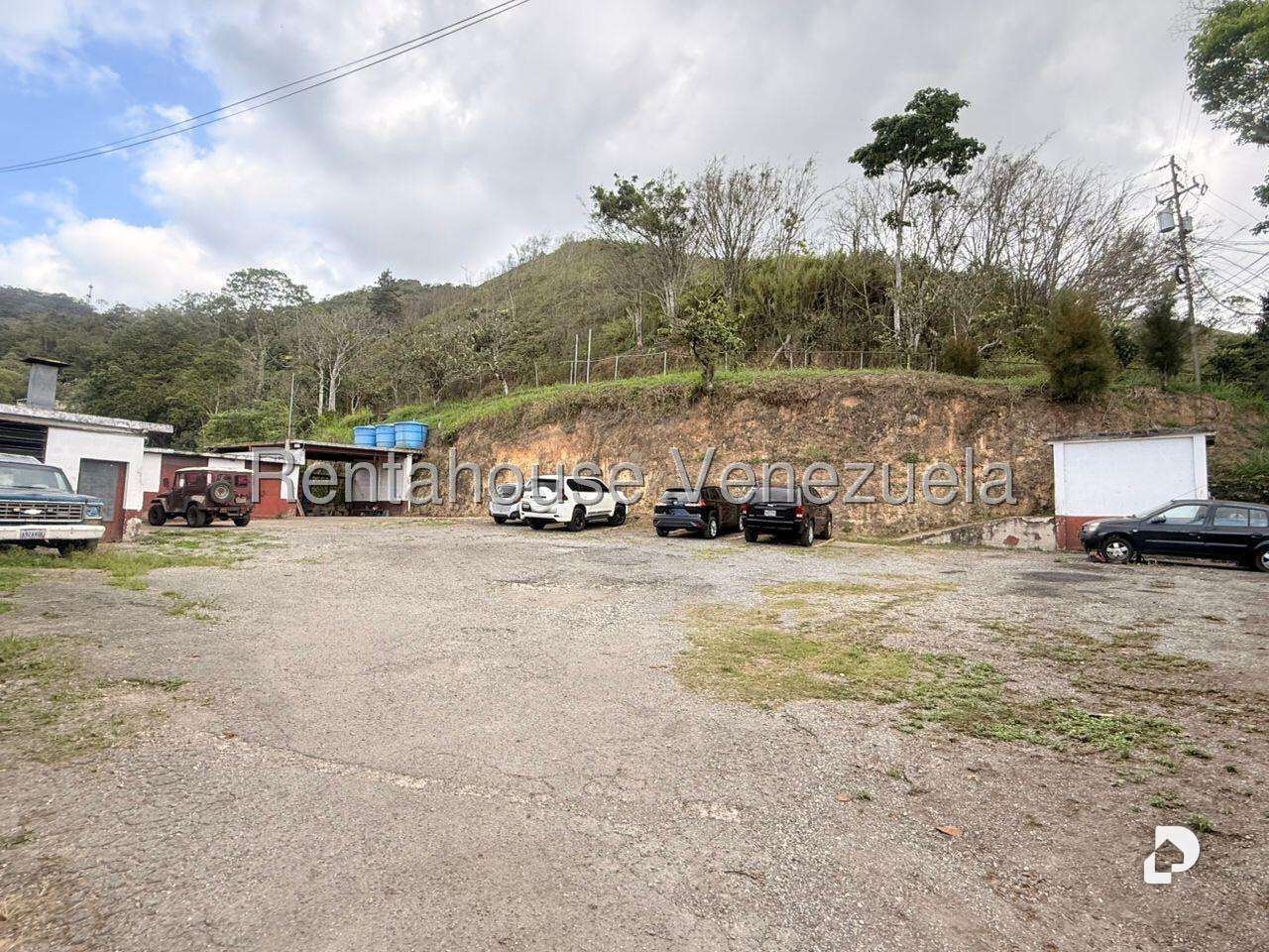 Local comercial en Hoyo de La Puerta, Caracas – 50