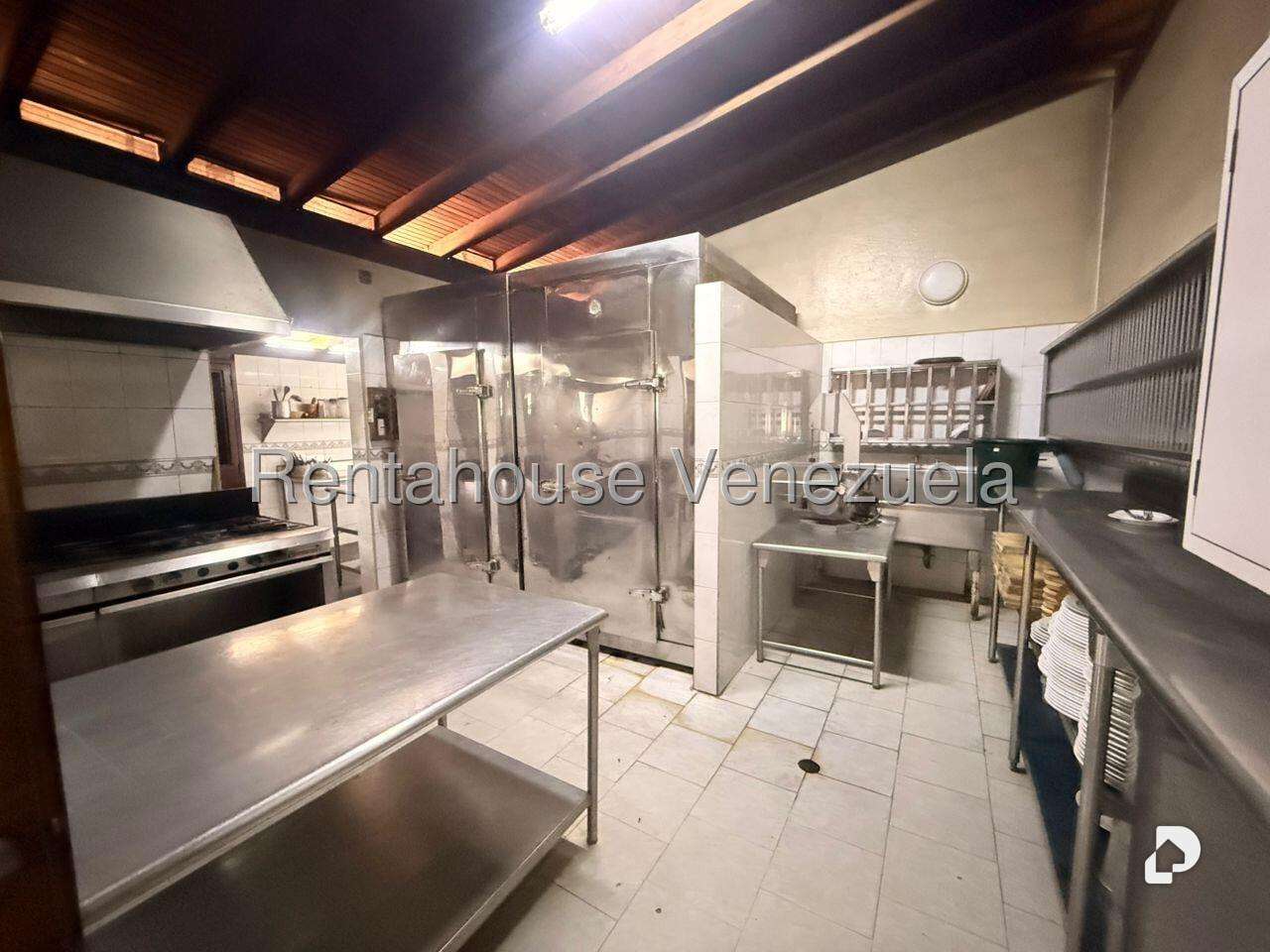 Local comercial en Hoyo de La Puerta, Caracas – 44
