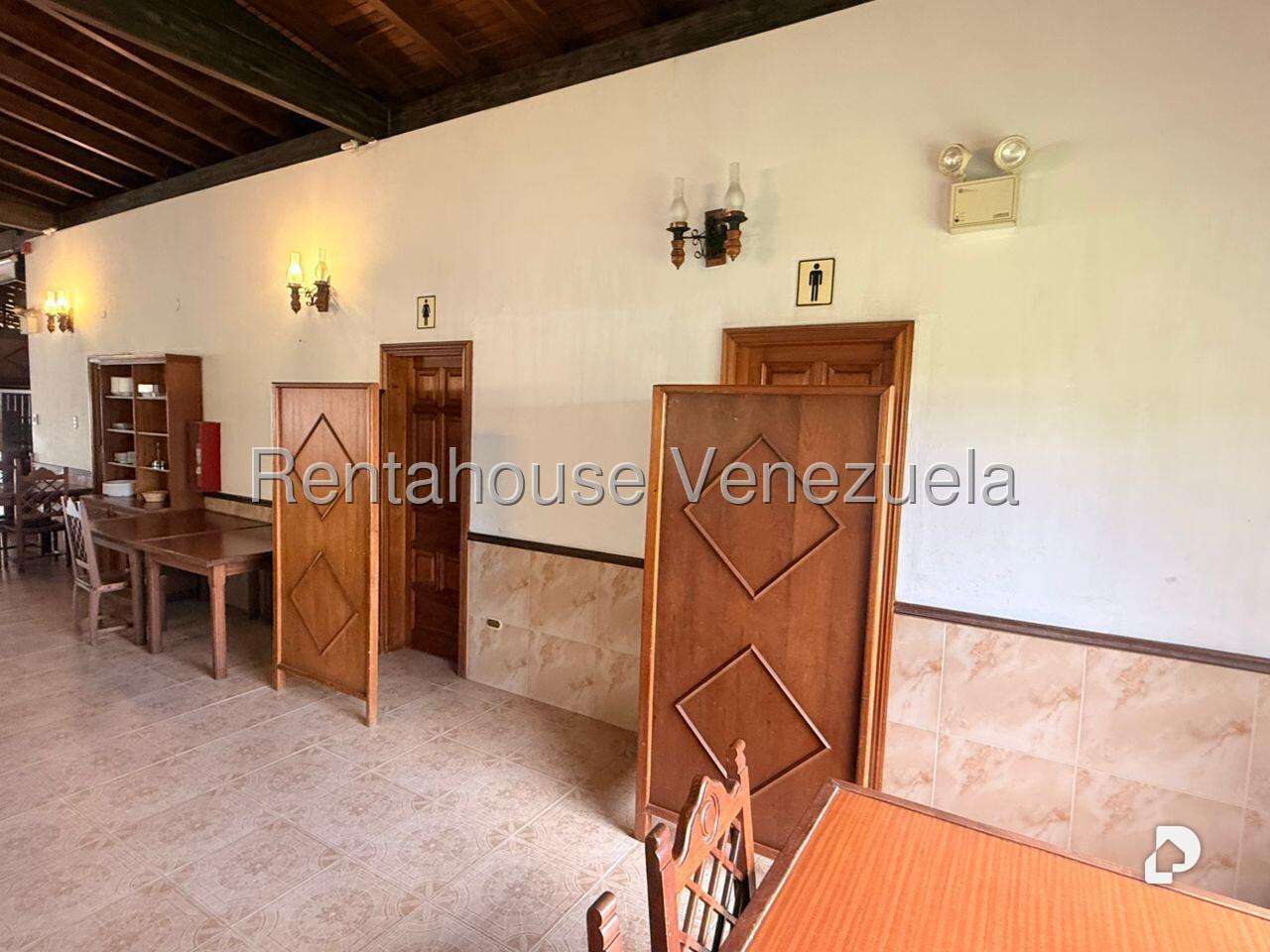 Local comercial en Hoyo de La Puerta, Caracas – 39