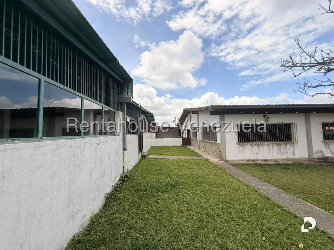 Local comercial en Hoyo de La Puerta, Caracas – 49