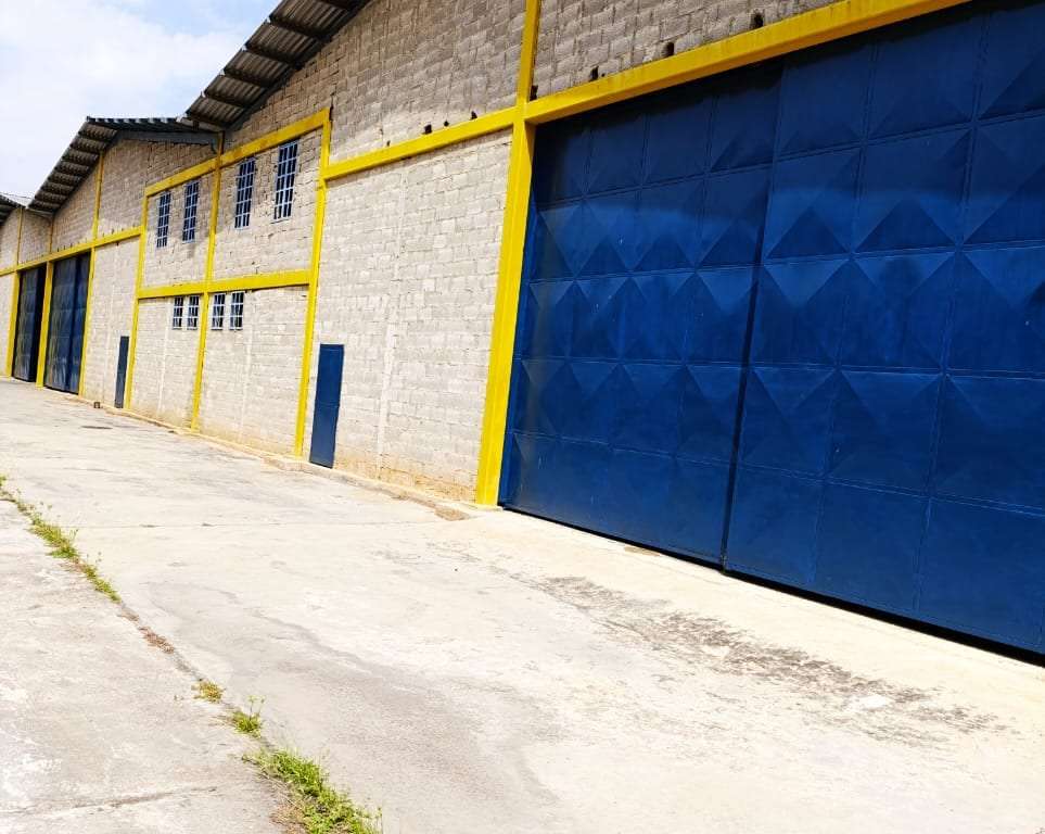Warehouse in La Victoria - 1