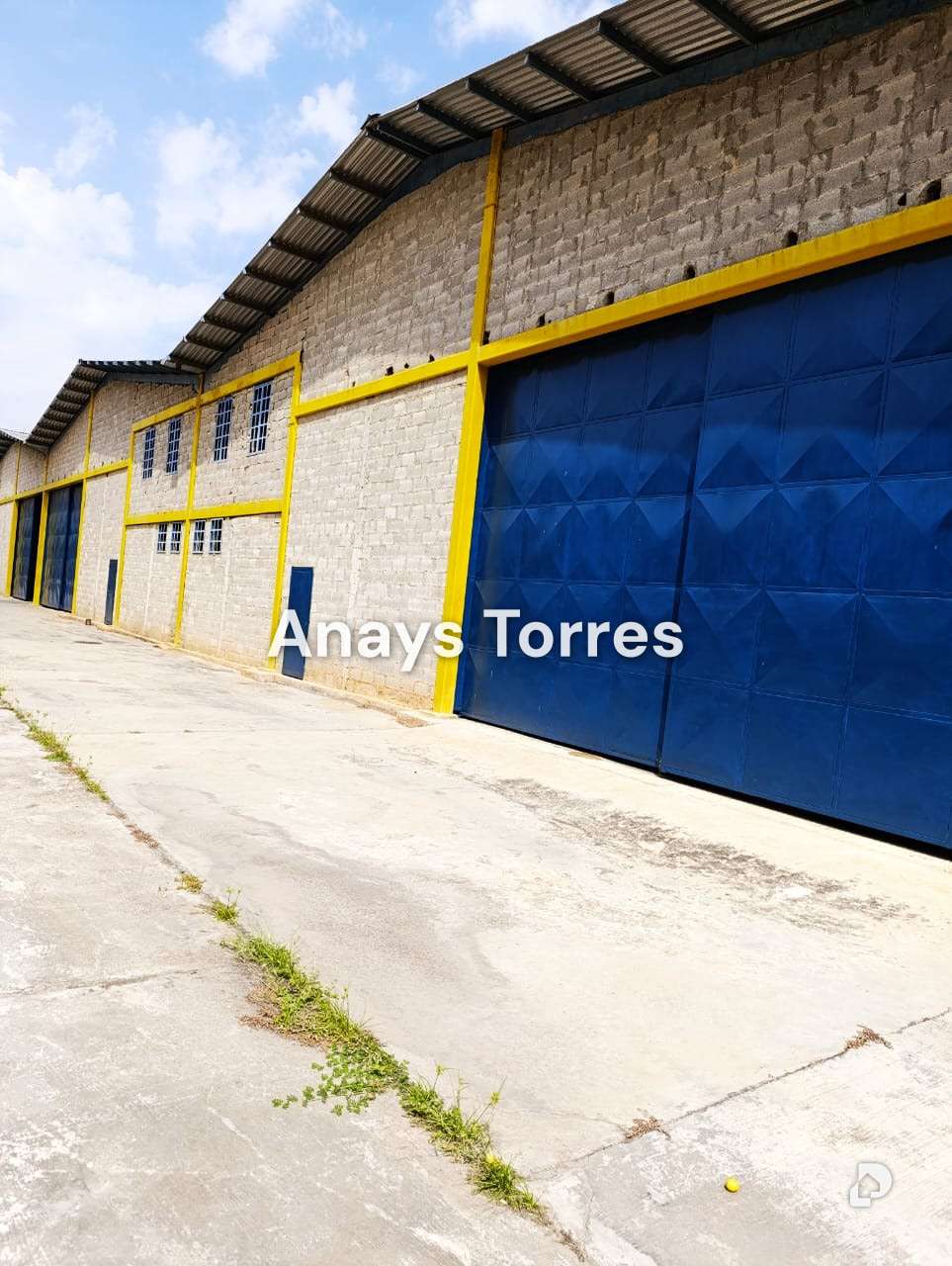 Warehouse in La Victoria – 1