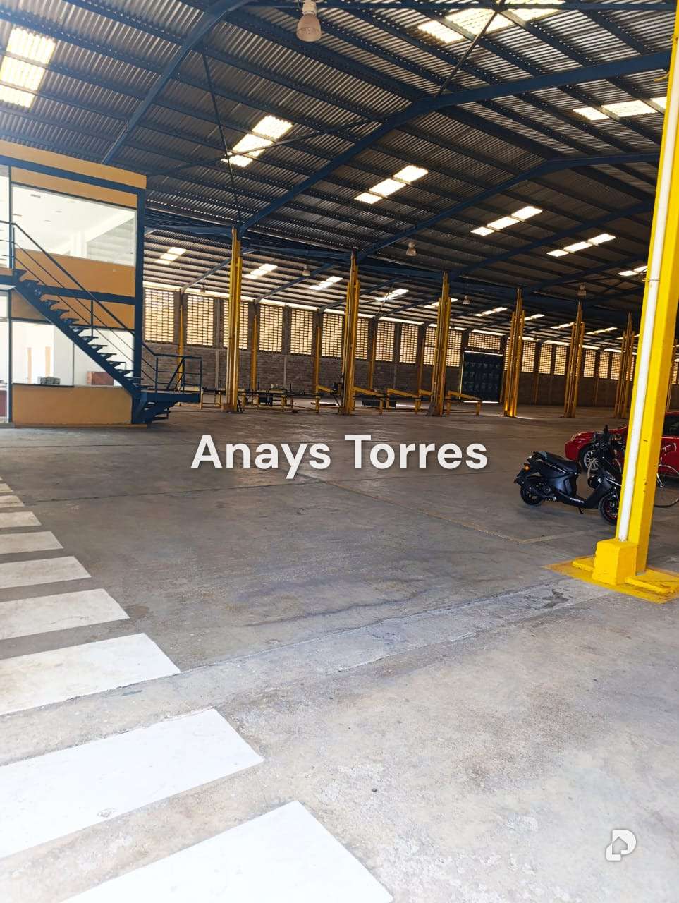 Warehouse in La Victoria – 6