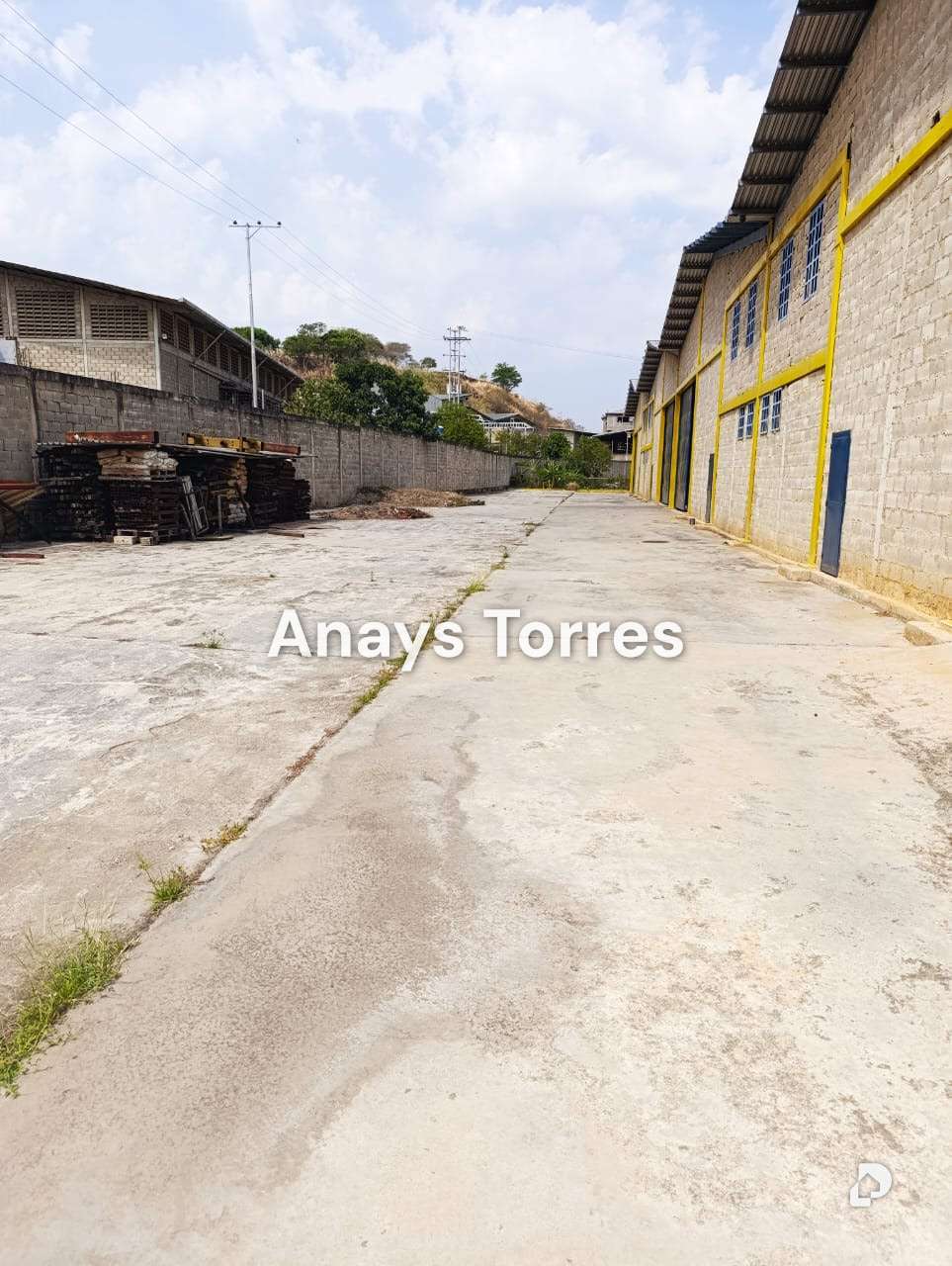 Warehouse in La Victoria – 13