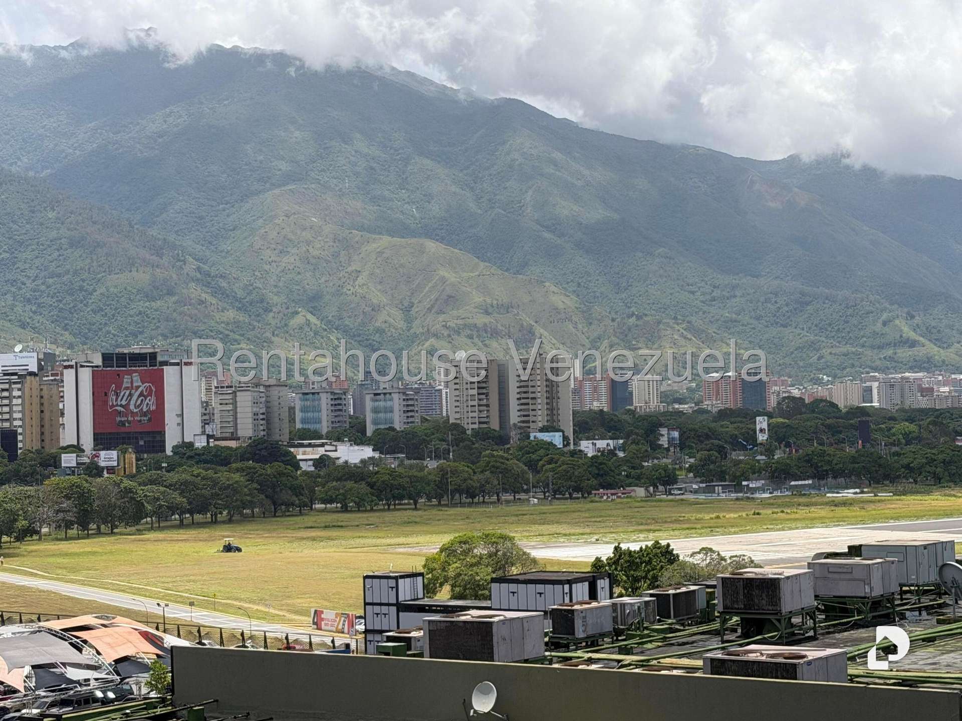 Oficina en Chuao, Caracas – 5