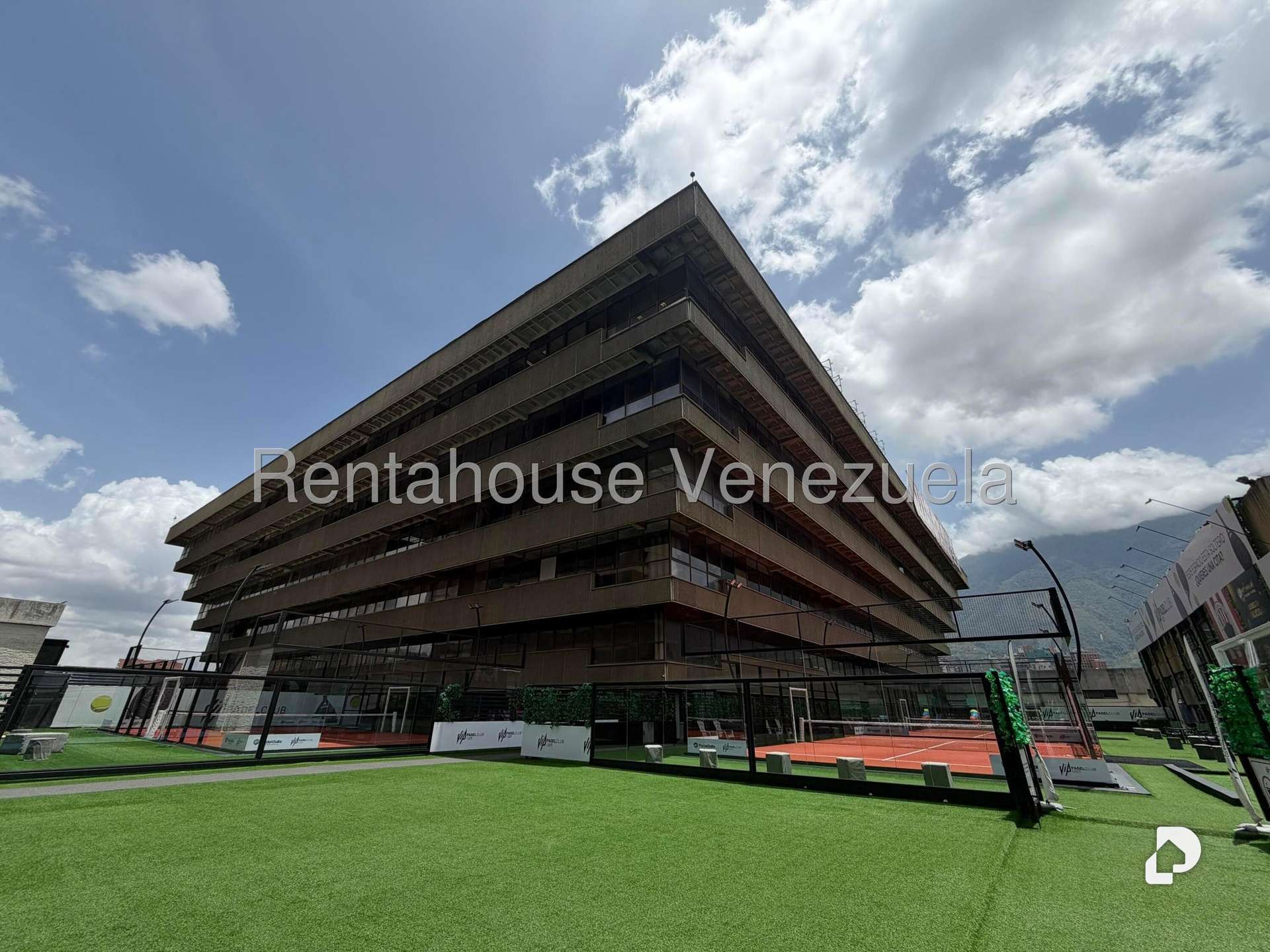 Oficina en Chuao, Caracas – 1