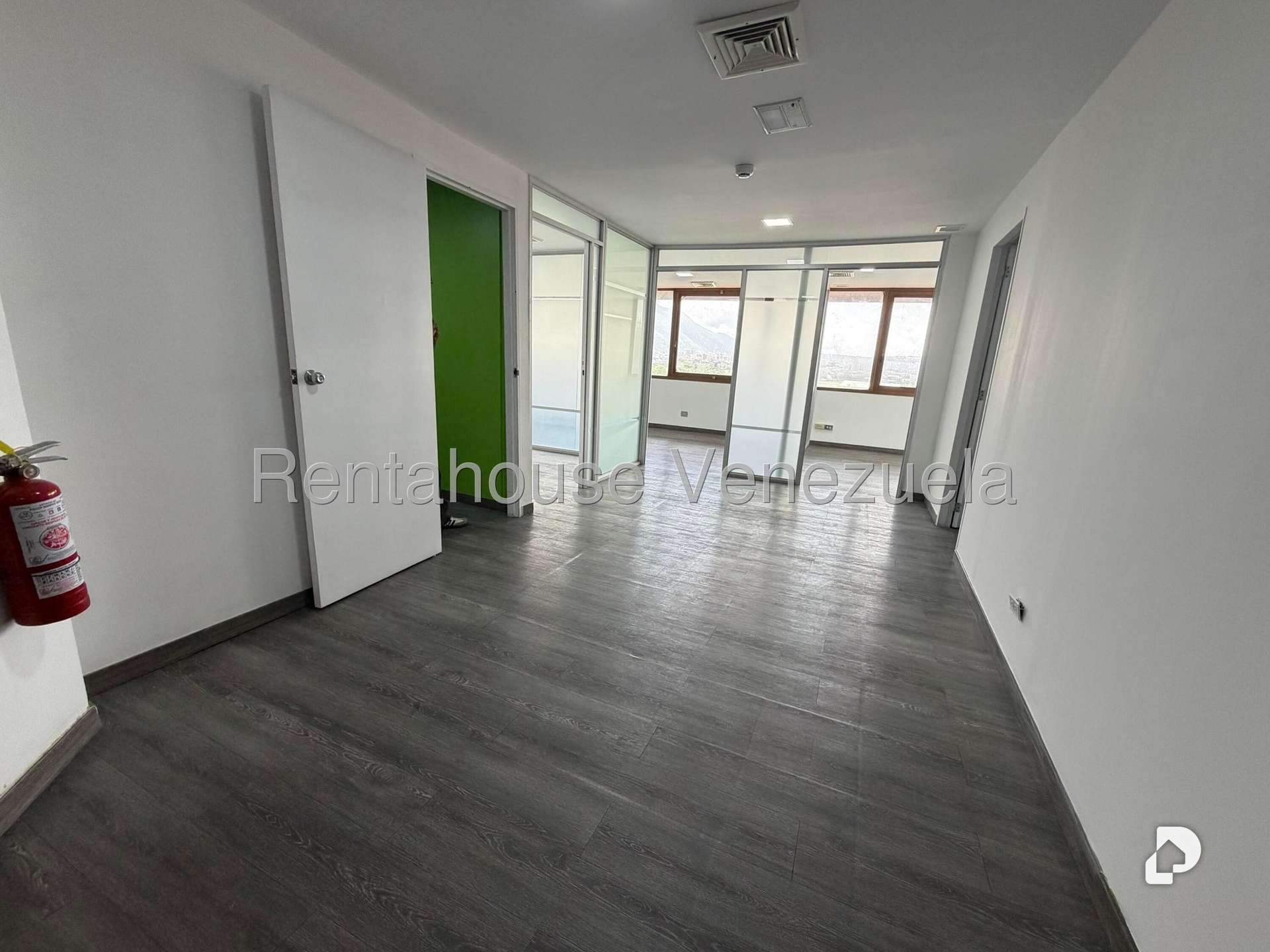 Oficina en Chuao, Caracas – 3