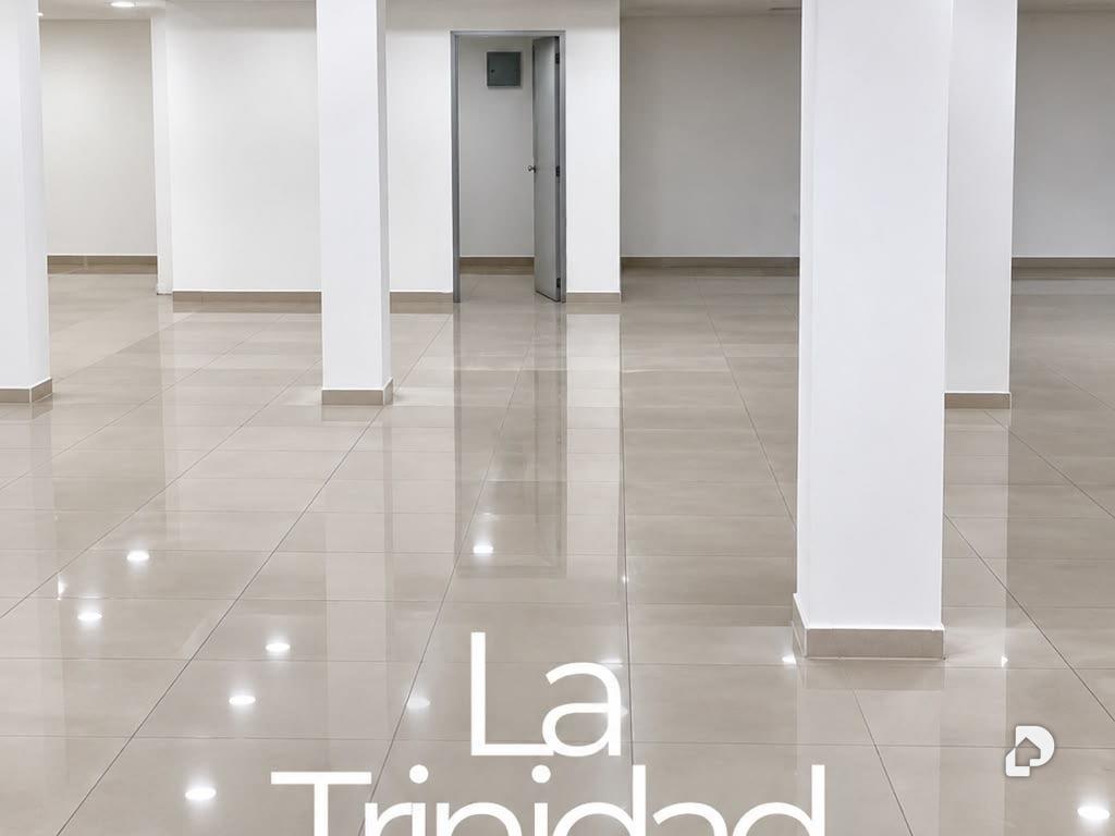 Local comercial en La Trinidad, Caracas – 1
