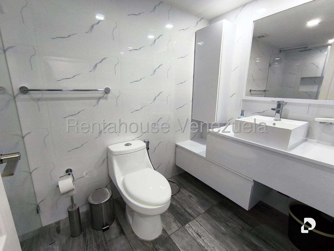 Apartamento en Santa Fe Norte, Caracas – 36