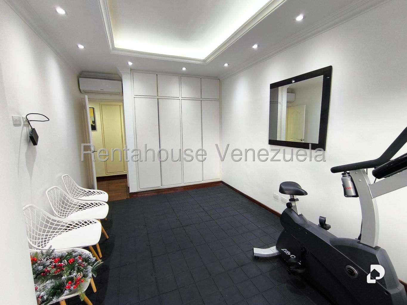 Apartamento en Santa Fe Norte, Caracas – 32