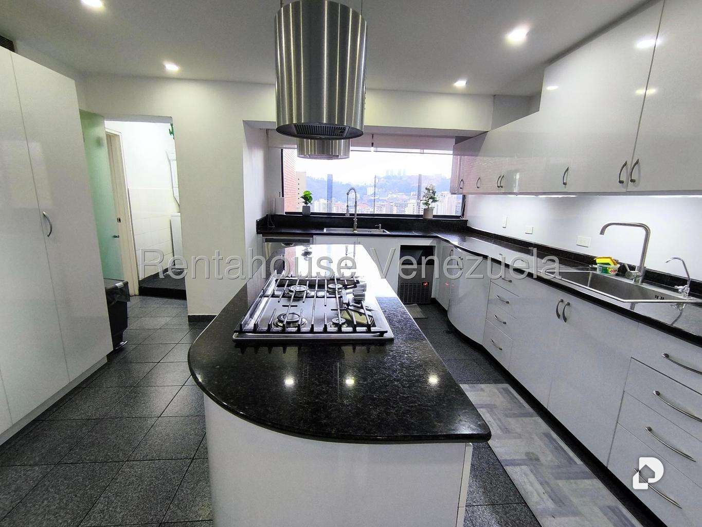 Apartamento en Santa Fe Norte, Caracas – 22