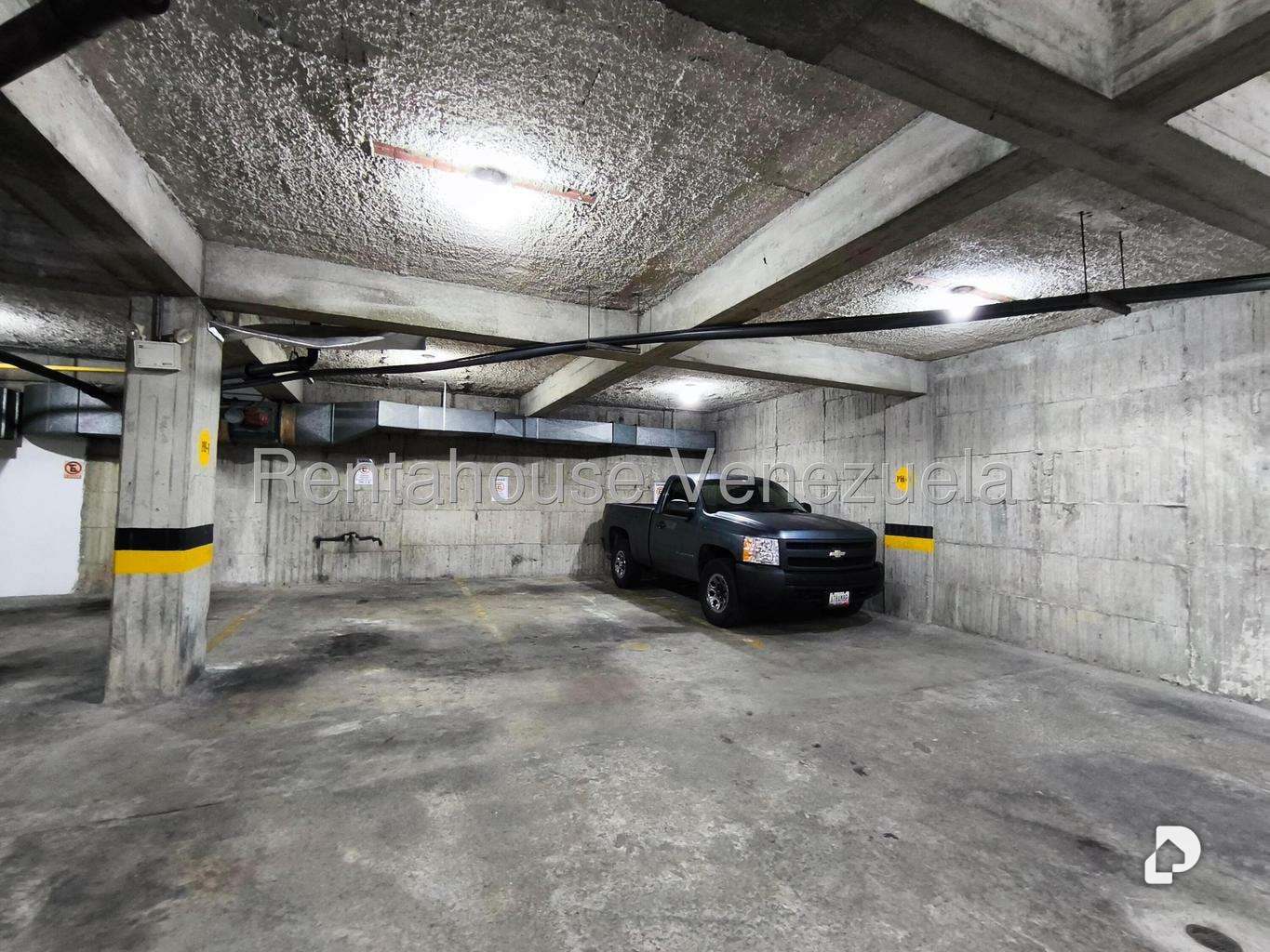 Apartamento en Santa Fe Norte, Caracas – 66