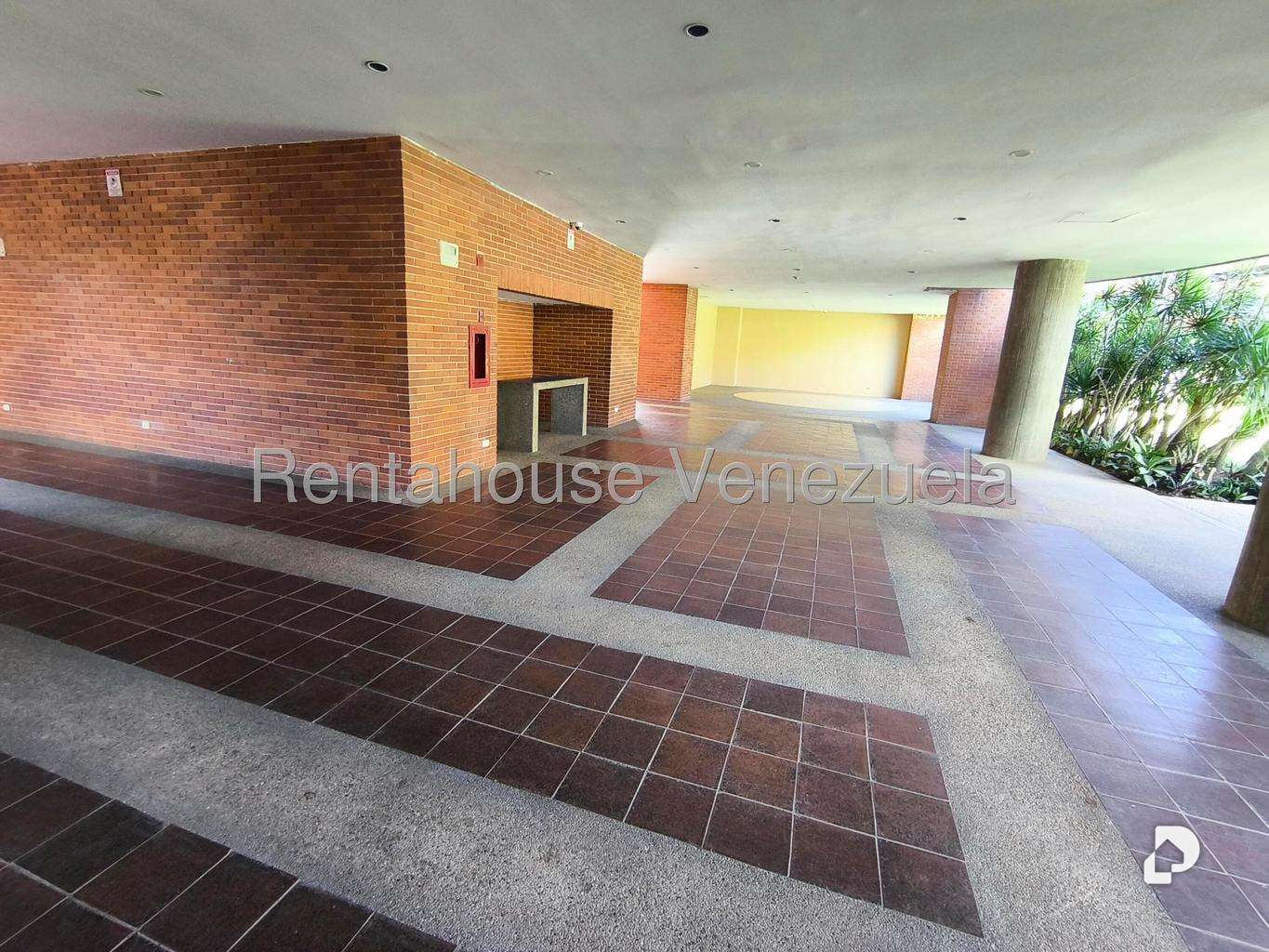 Apartamento en Santa Fe Norte, Caracas – 65
