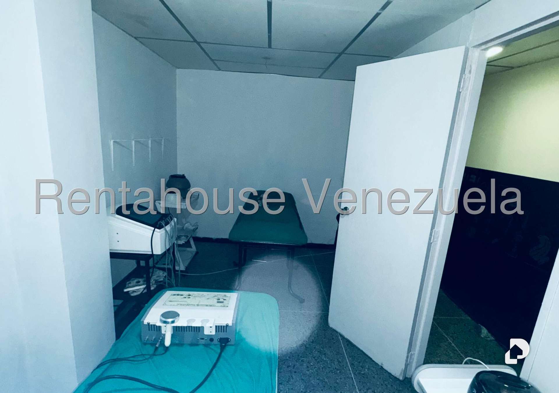 Edificio en Parroquia Altagracia, Caracas – 28
