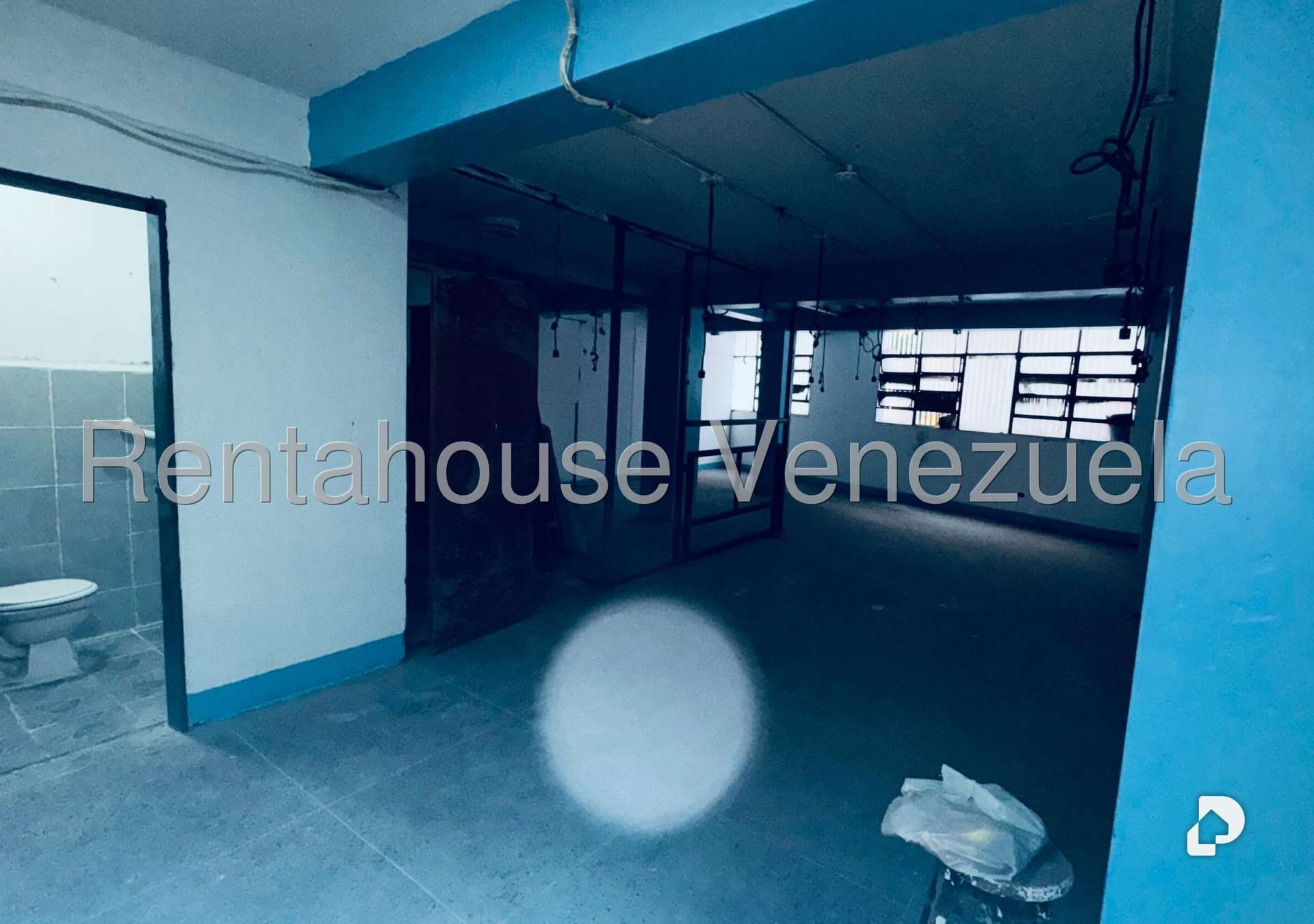 Edificio en Parroquia Altagracia, Caracas – 23