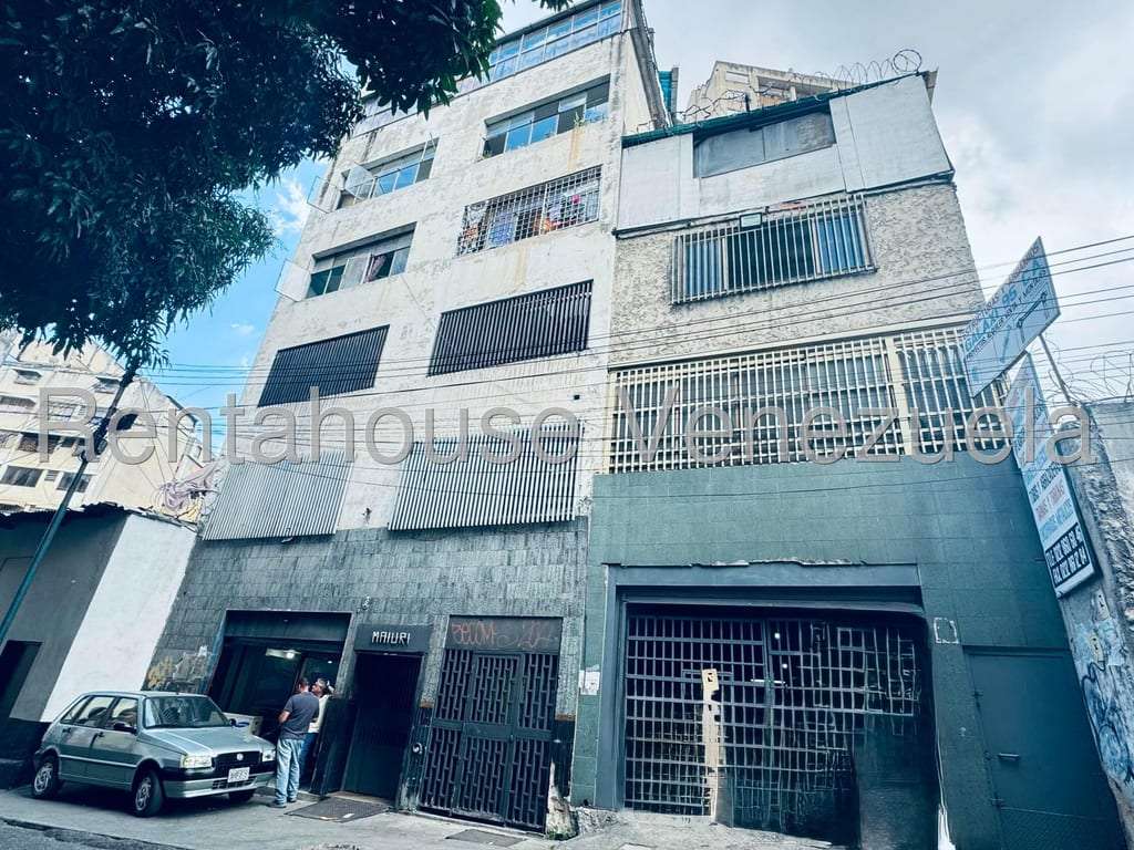Edificio en Parroquia Altagracia, Caracas - 1