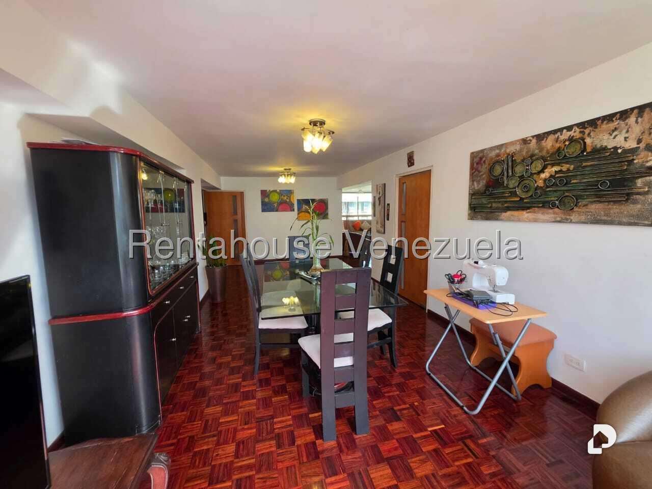 Apartamento en Los Naranjos (del Cafetal), Caracas – 12