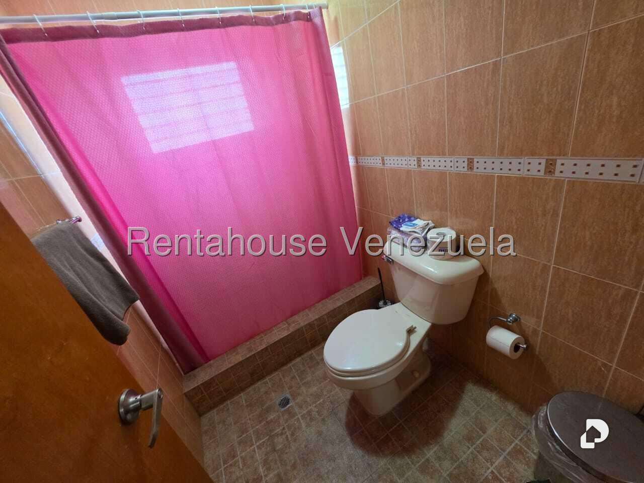 Apartamento en Los Naranjos (del Cafetal), Caracas – 24