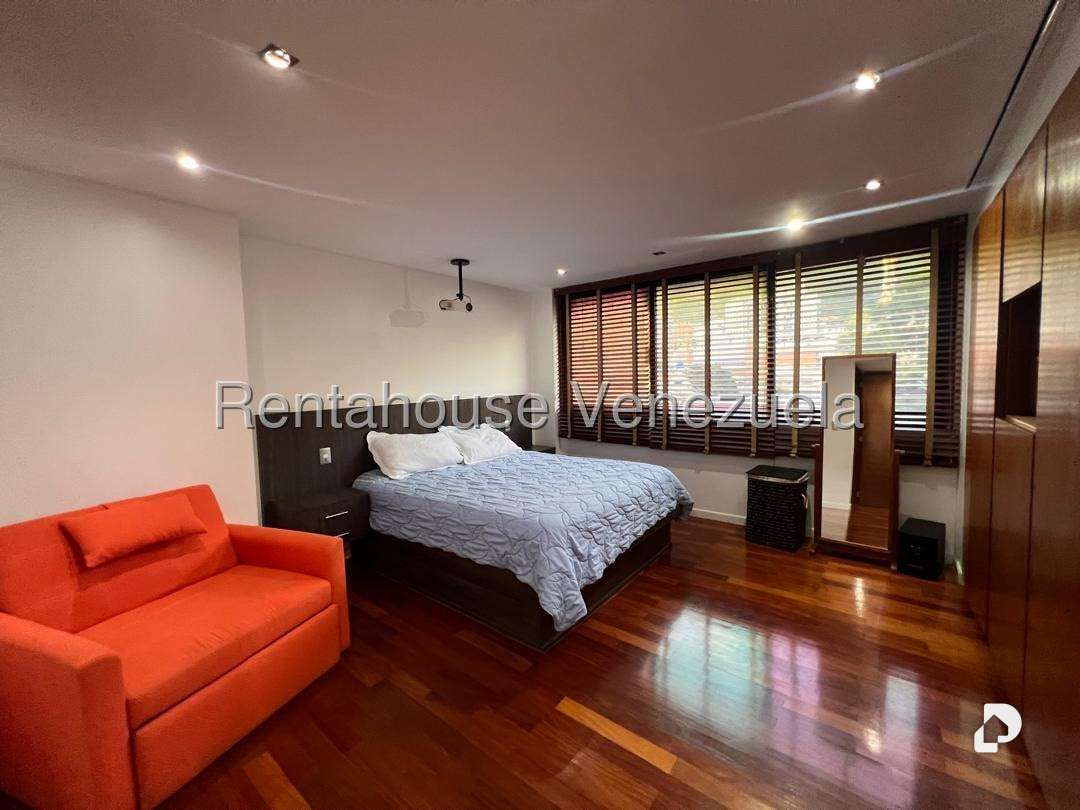 Apartment in Los Dos Caminos, Caracas – 12