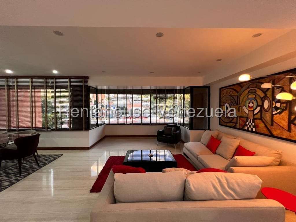 Apartment in Los Dos Caminos, Caracas - 1