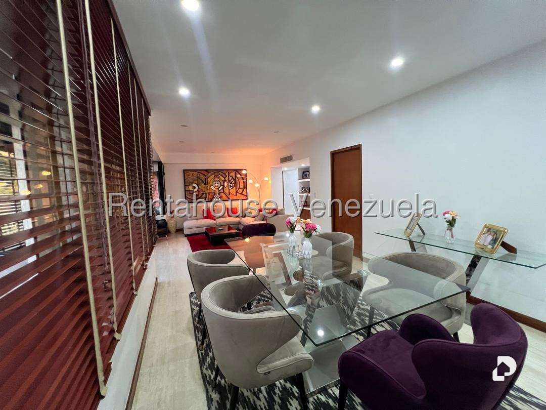Apartment in Los Dos Caminos, Caracas – 24