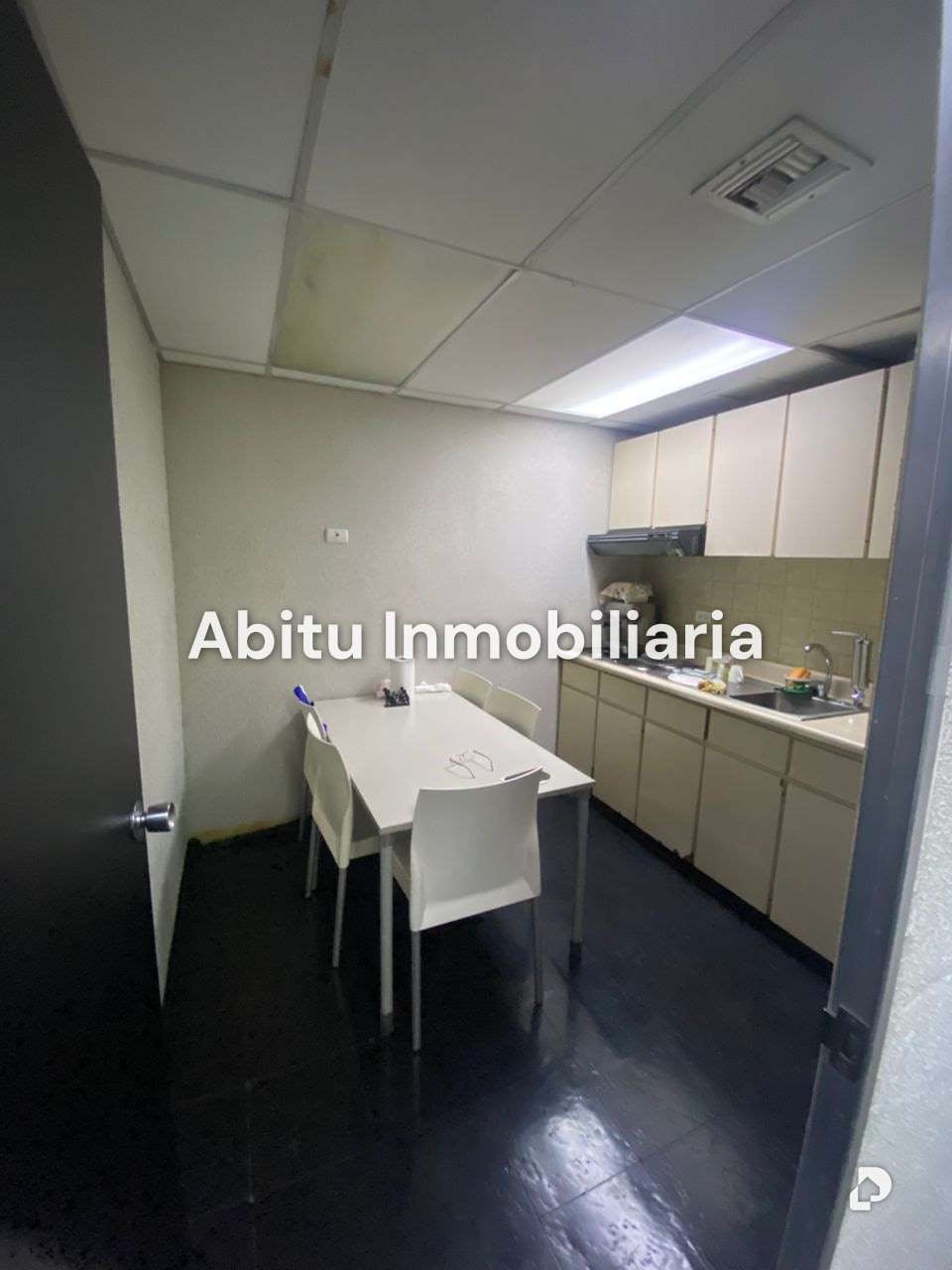 Oficina en El Rosal, Caracas – 16
