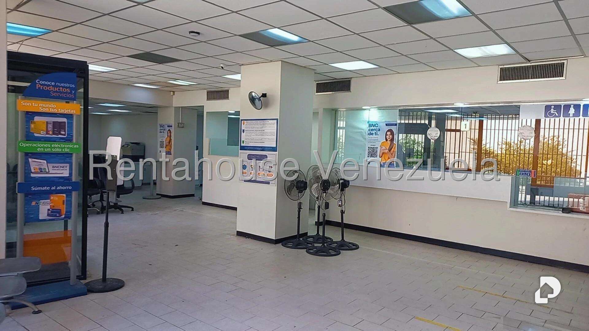 Local comercial en Parroquia La Candelaria, Caracas – 5