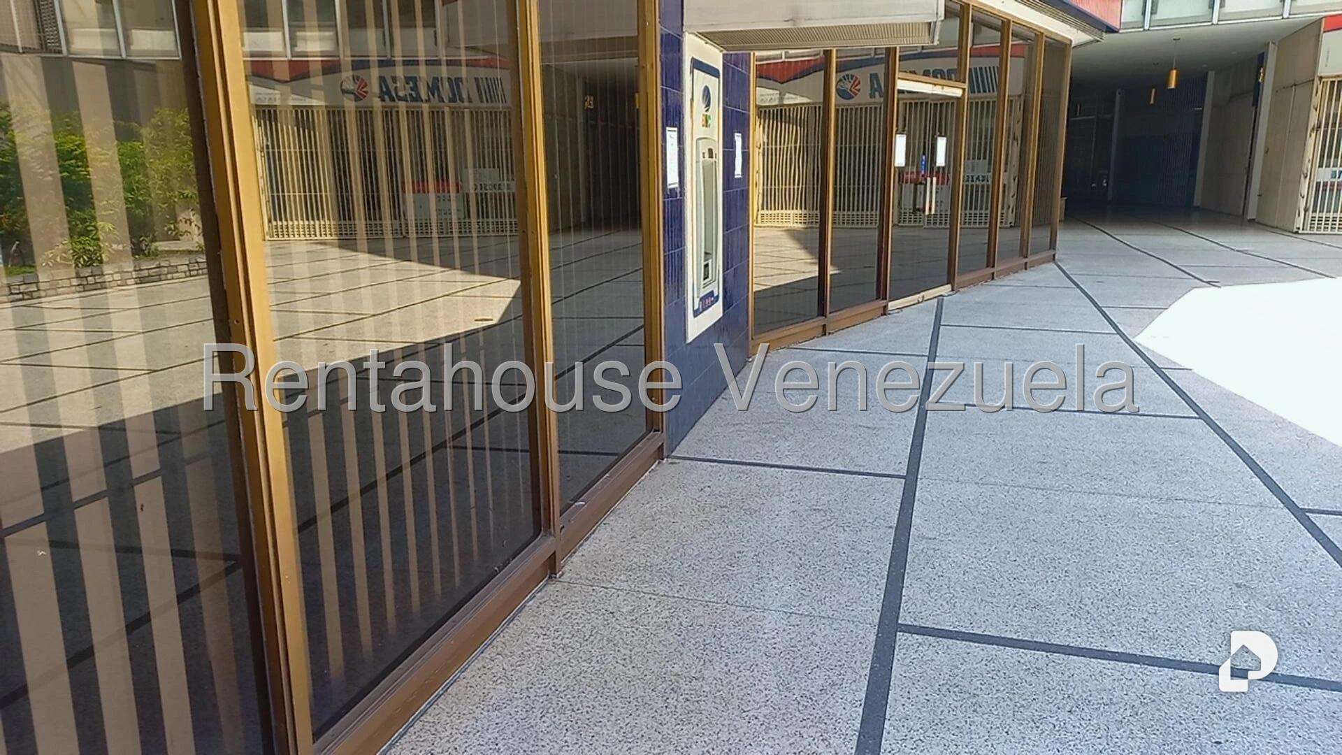 Local comercial en Parroquia La Candelaria, Caracas – 2