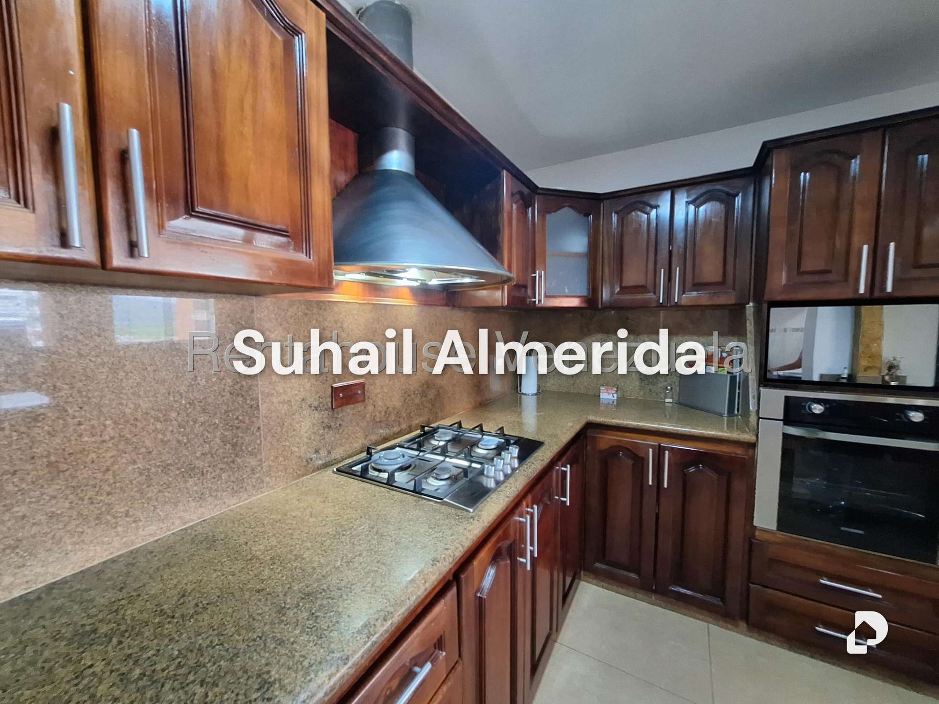 Apartamento en Ciudad Jardín Mañongo, Naguanagua – 11