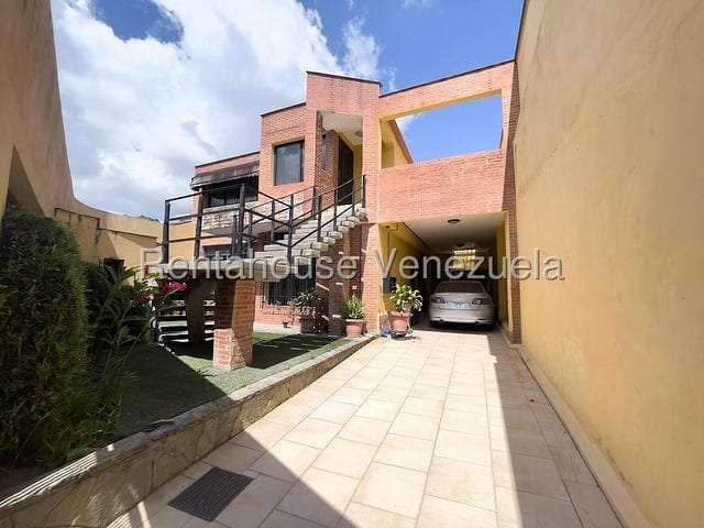 Casa en Macaracuay, Caracas - 1