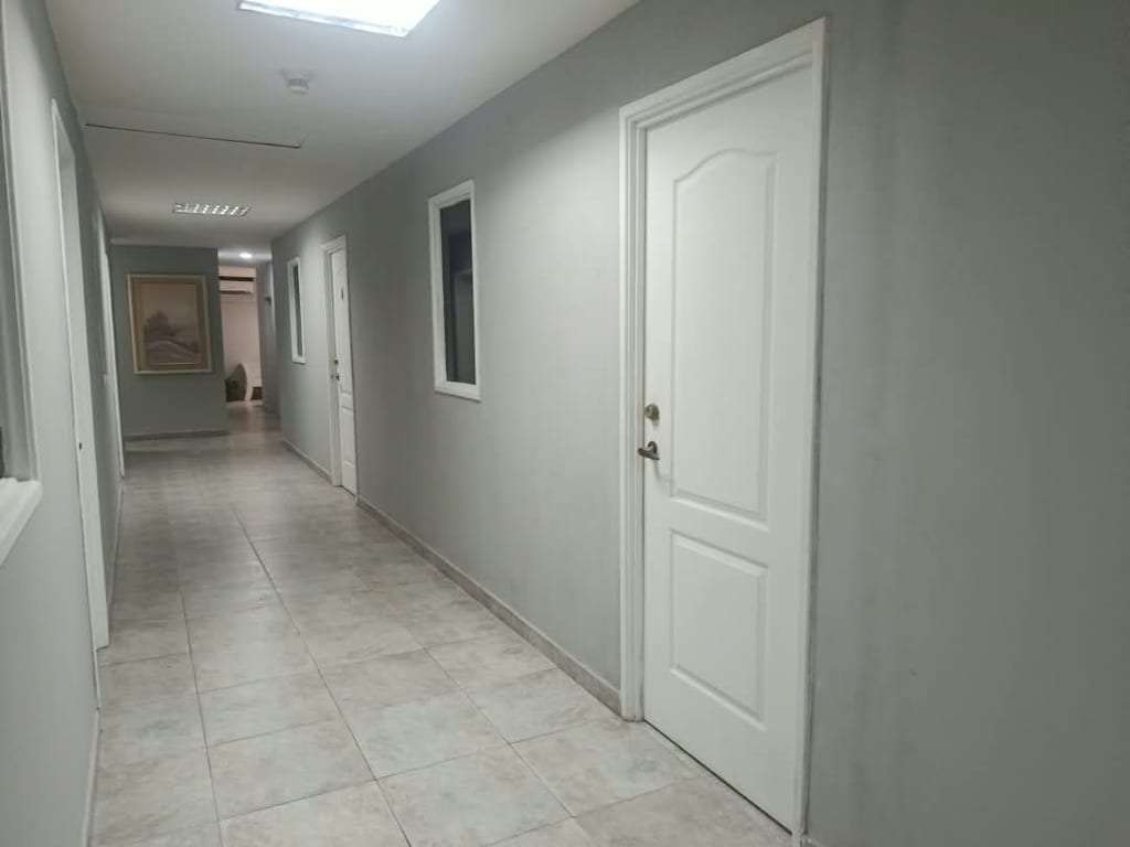 Oficina en Urbanización Jorge Coll, Porlamar - 1