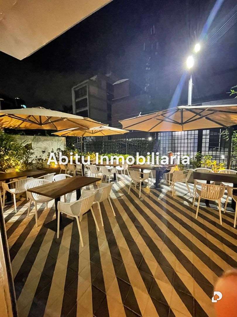 Local comercial en Las Mercedes, Caracas – 1