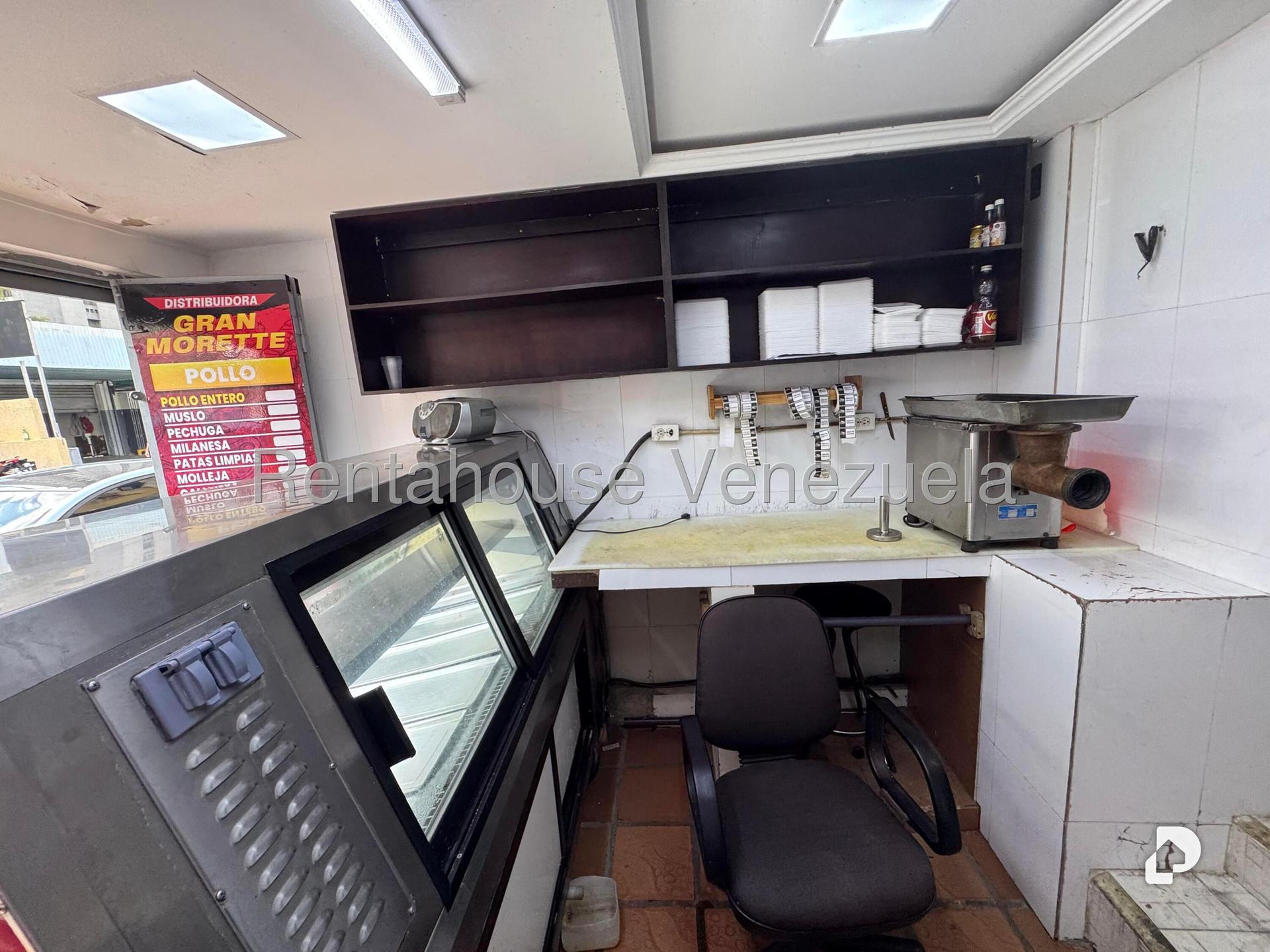 Local comercial en Bello Monte, Caracas – 5