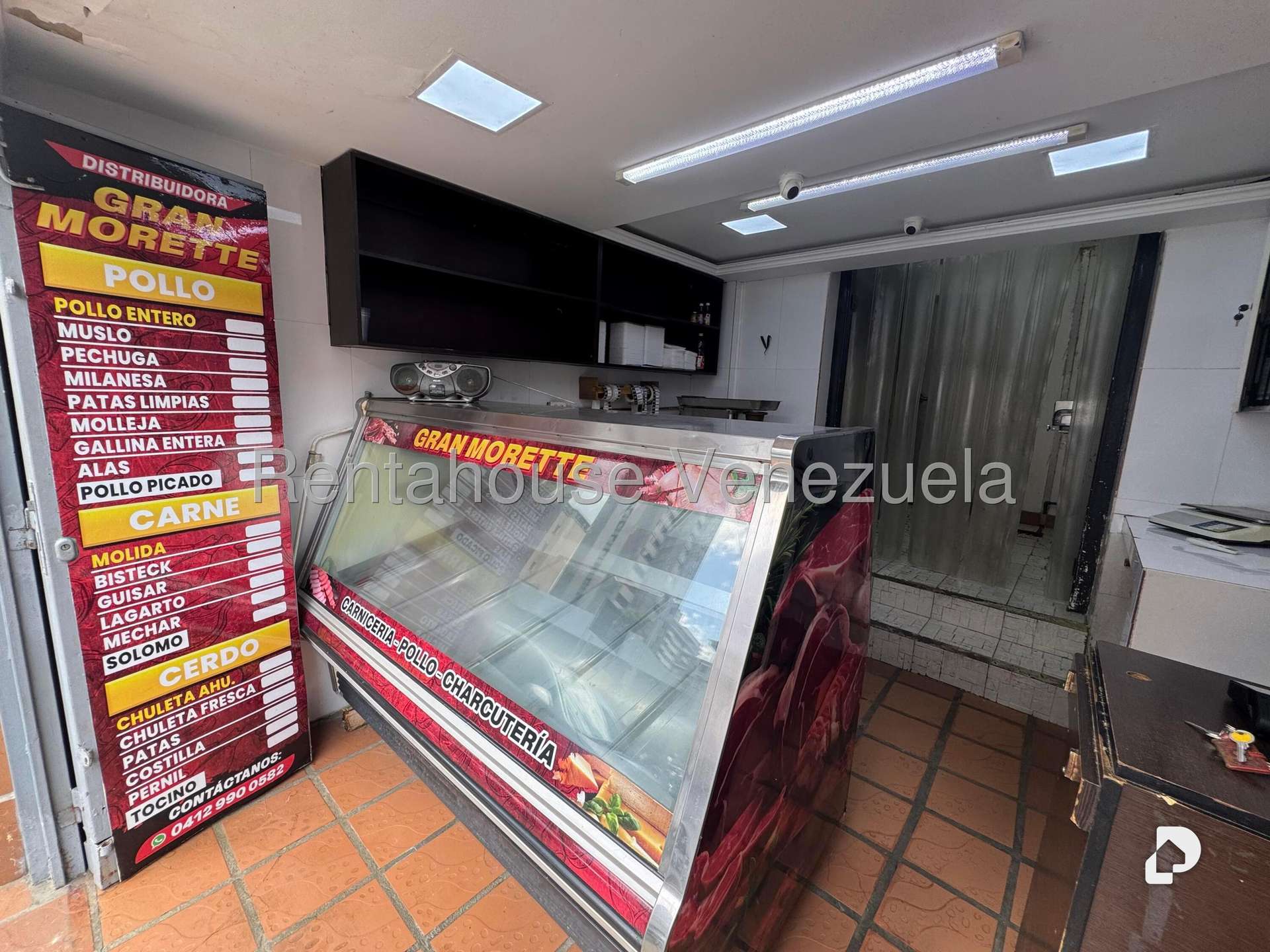 Local comercial en Bello Monte, Caracas – 4