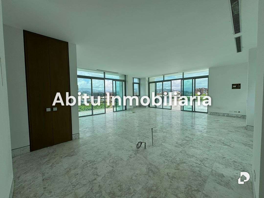 Apartment in La Castellana, Caracas – 11