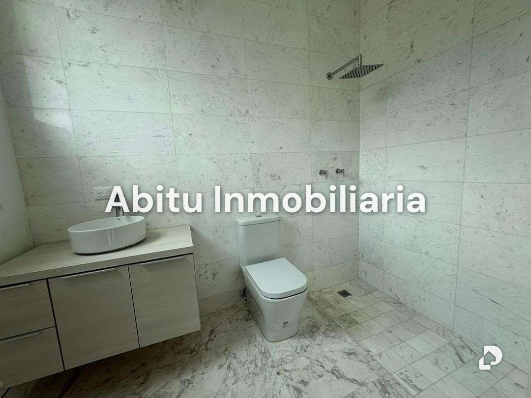 Apartment in La Castellana, Caracas – 23