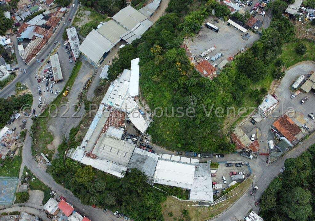 Terreno en La Trinidad, Caracas