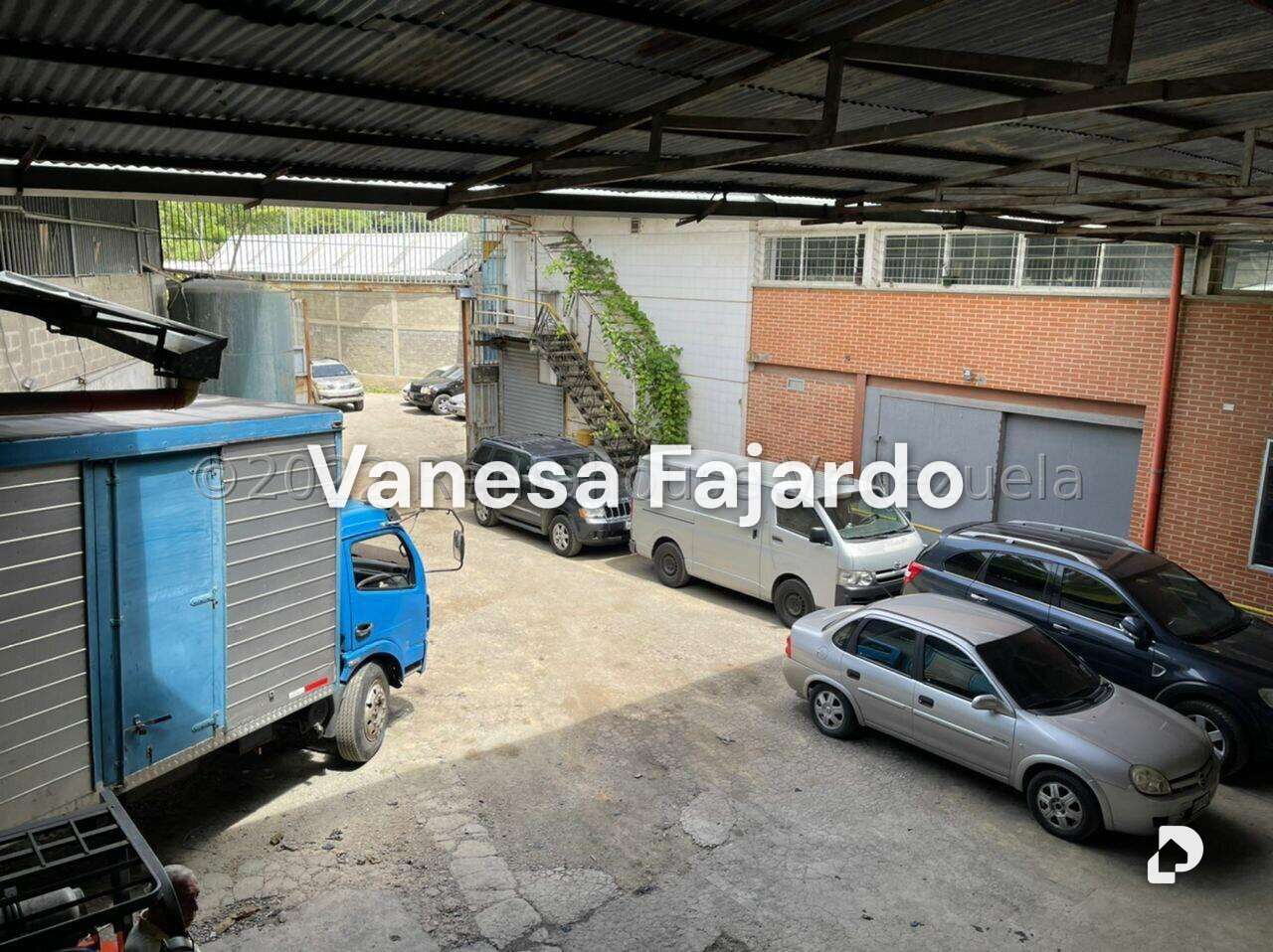 Galpón en La Trinidad, Caracas – 4