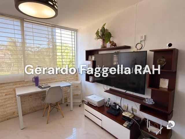 Apartamento en Los Naranjos Humboldt, Caracas – 3