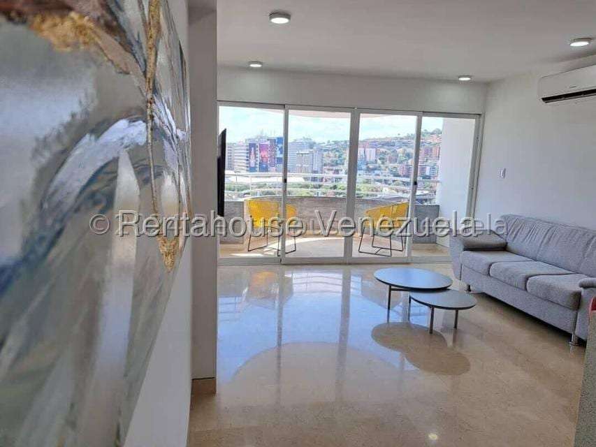 Apartment in El Rosal, Caracas - 1