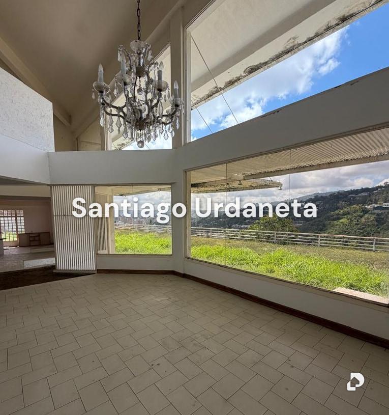 Casa en Colinas de Tamanaco, Caracas – 3
