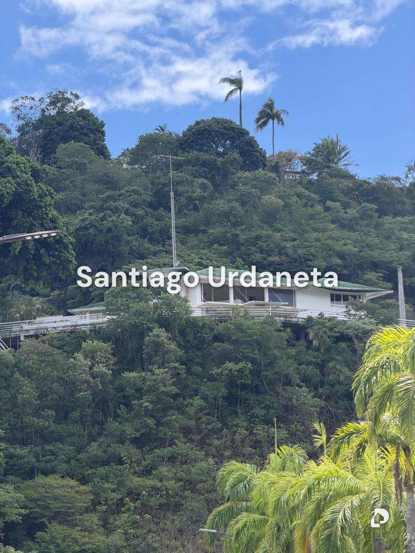 Casa en Colinas de Tamanaco, Caracas – 18