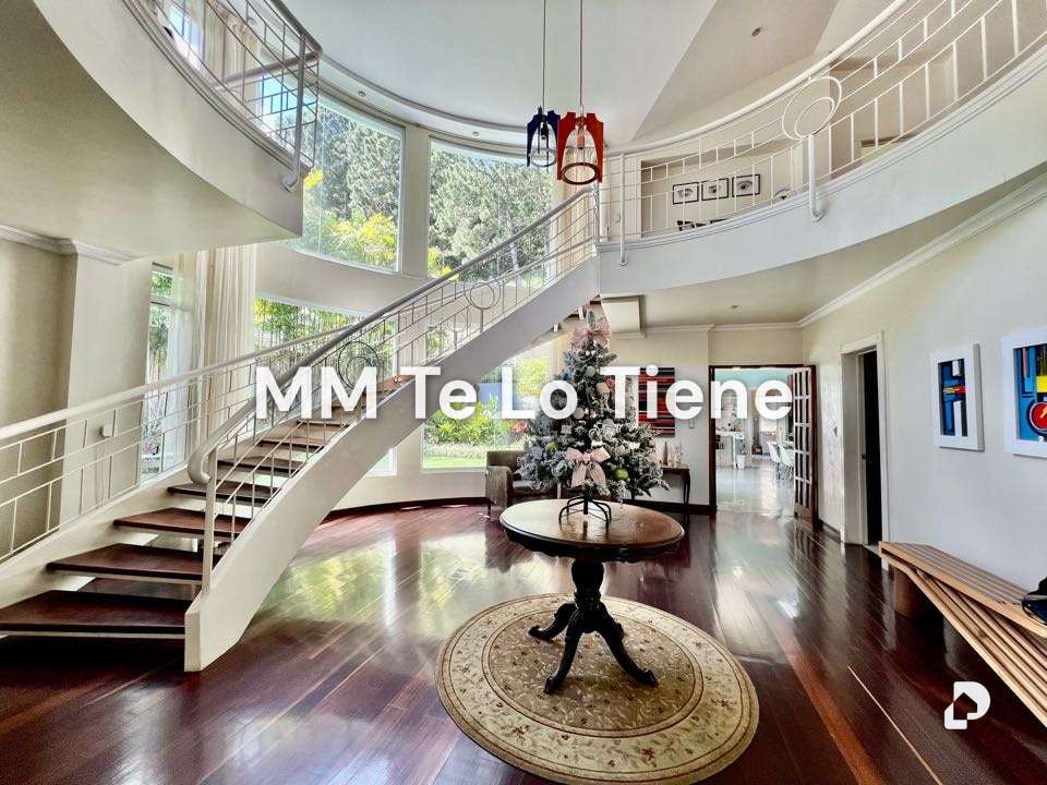 Casa en La Lagunita, Caracas – 19