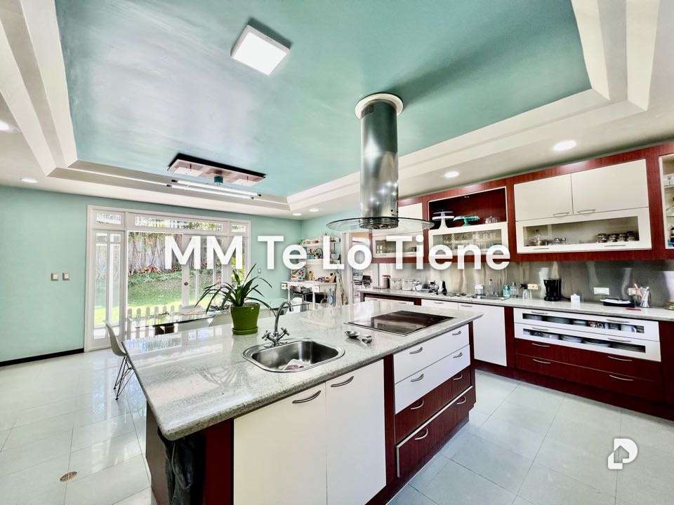 Casa en La Lagunita, Caracas – 27