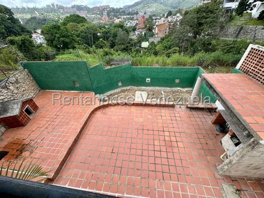 Casa en Lomas De La Trinidad, Caracas