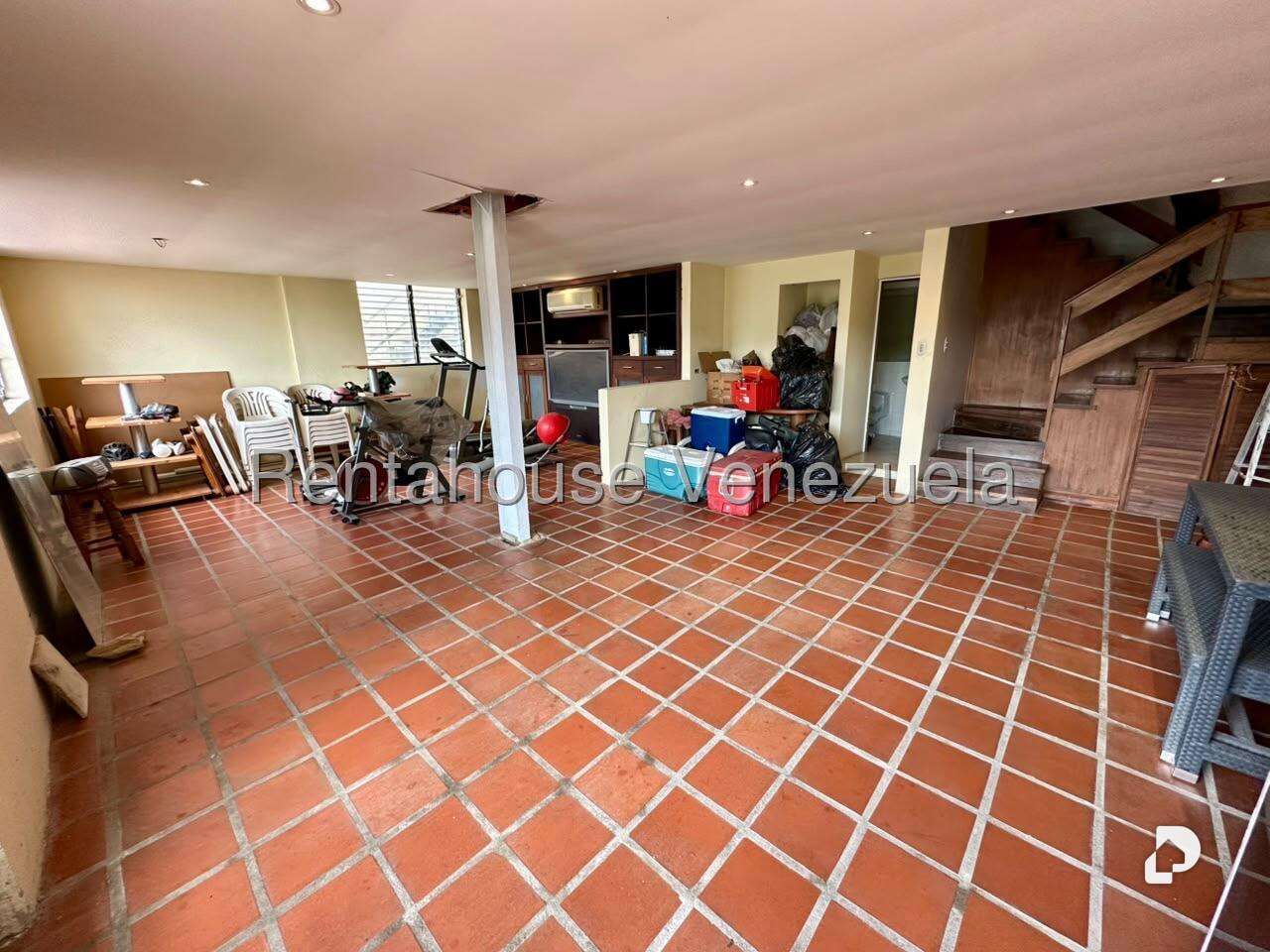 Casa en Lomas De La Trinidad, Caracas – 34